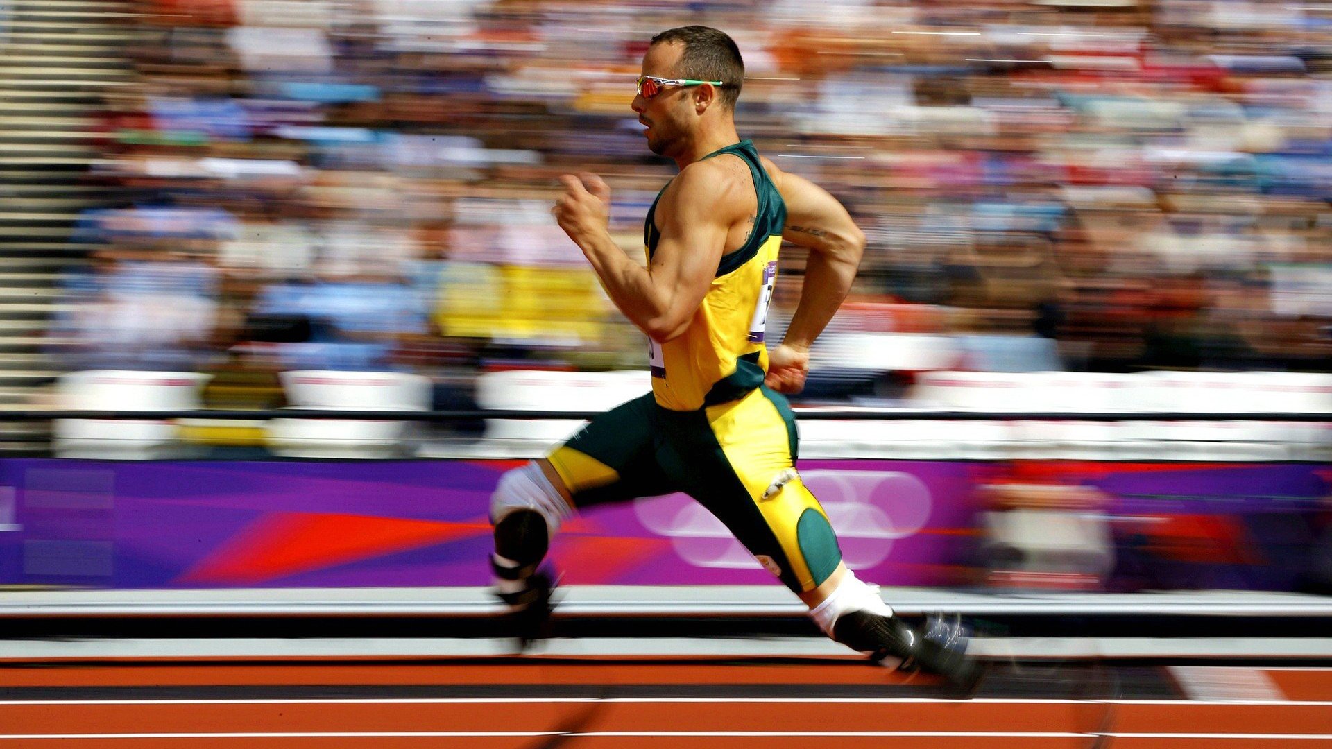 希腊队在比赛中获得令人惊讶的胜利，希腊选手赛后泪奔